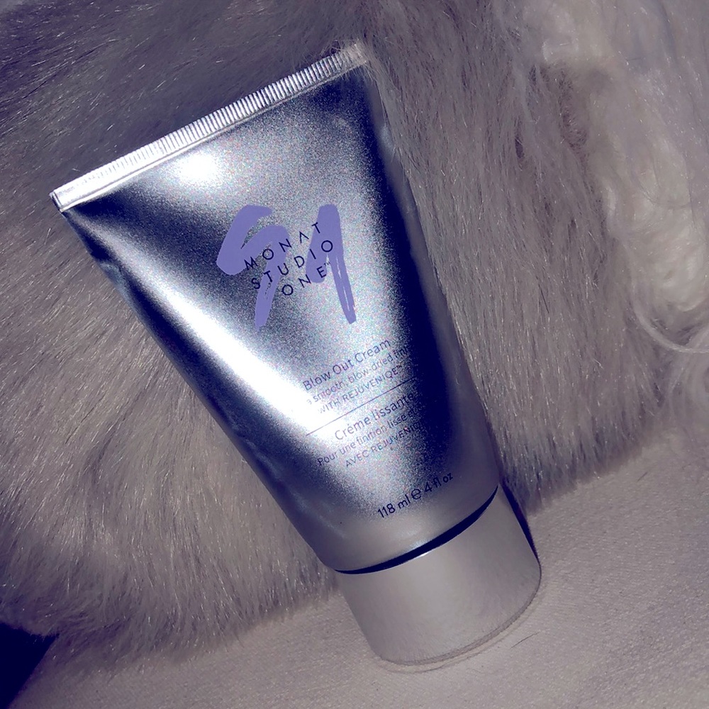 MONAT BLOWOUT CREAM